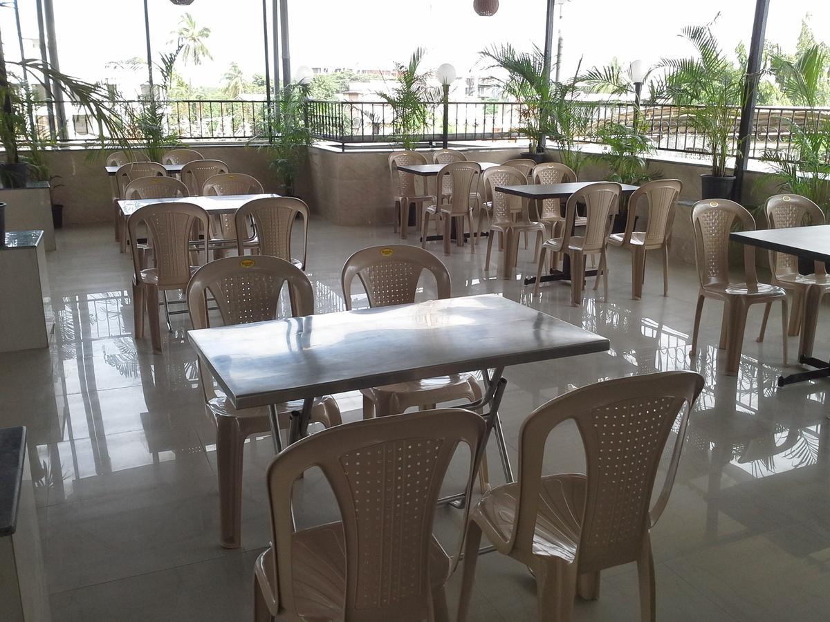 Galaxy Vaibhav Hotel Vasai Exterior photo