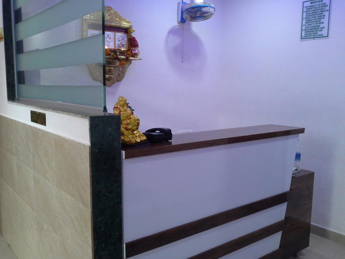 Galaxy Vaibhav Hotel Vasai Exterior photo
